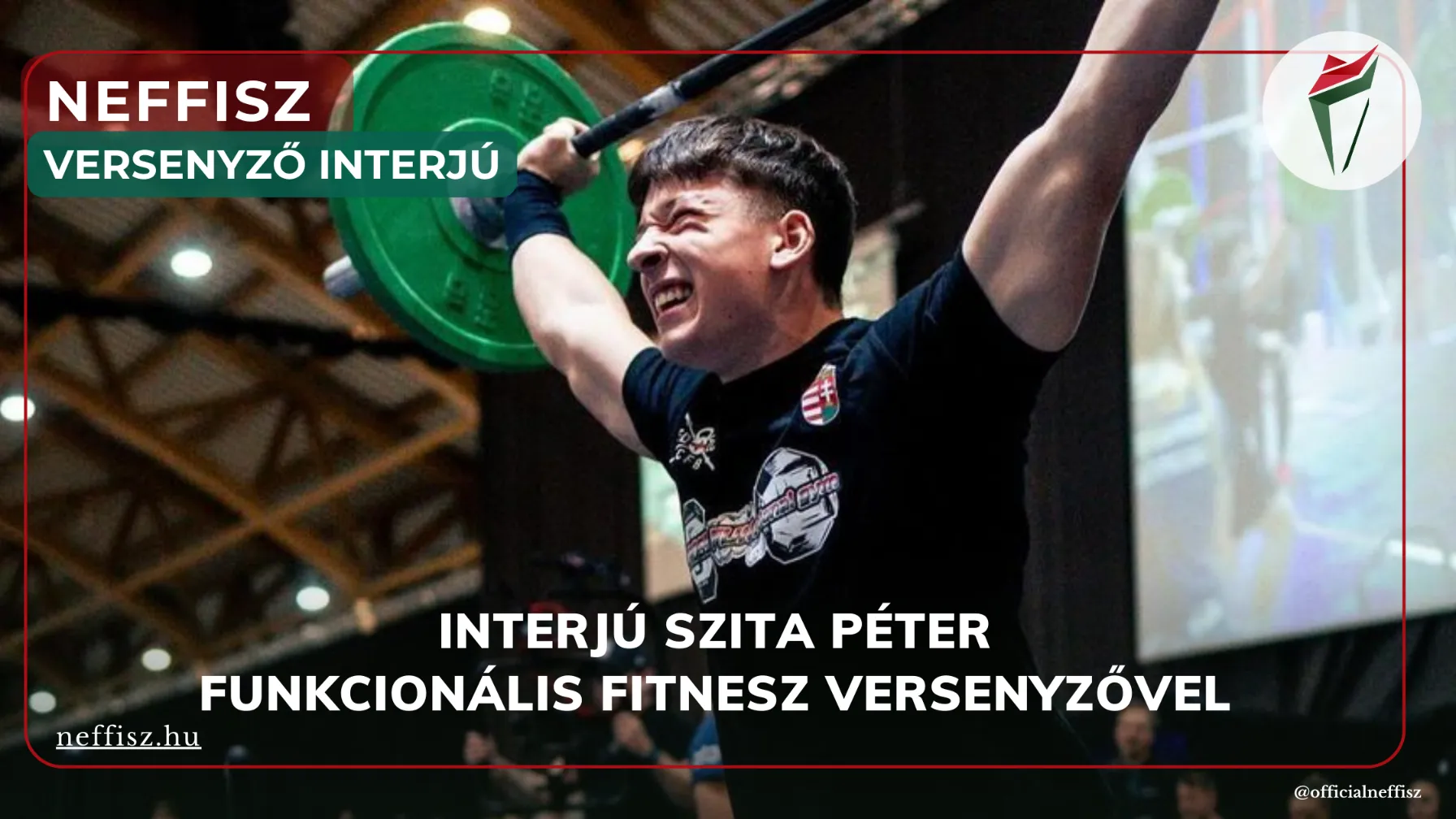 Szita Péter funkcionális fitnesz versenyző egy versenyen interjút készít